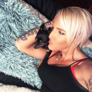 Meet your Posher, Karina